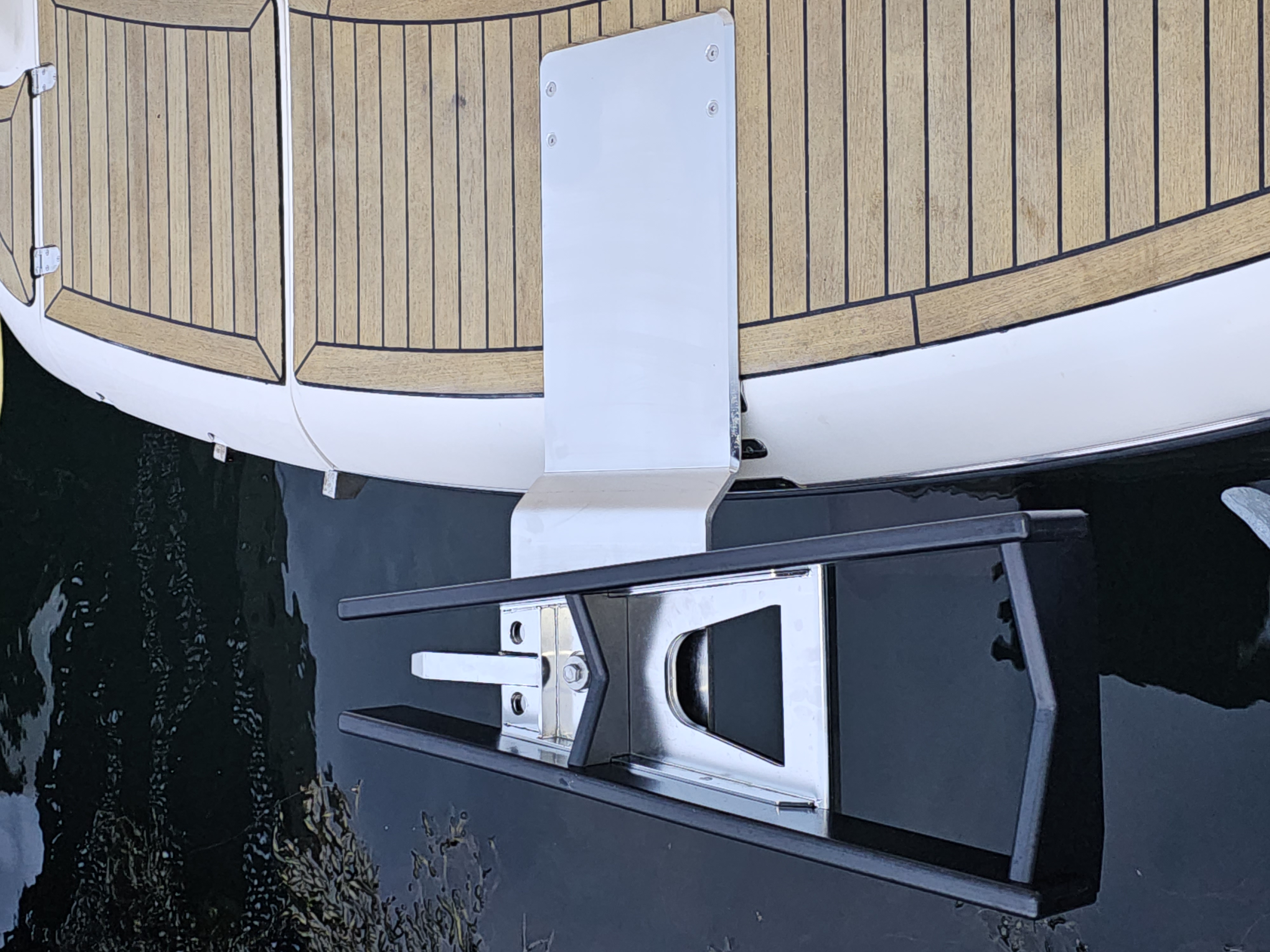FAIRLINE TARGA 43 WITH 45* EXTENTION Nordav Swivel Davit Boat Accessories 2024 2025