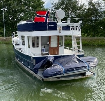 PEDRO BORA 38 Nordav Swivel Davit Boat Accessories 2024 2025
